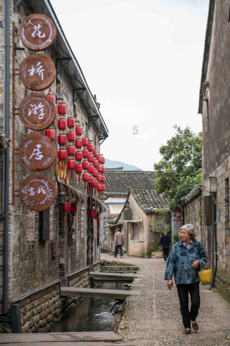 逃离游戏研究中心